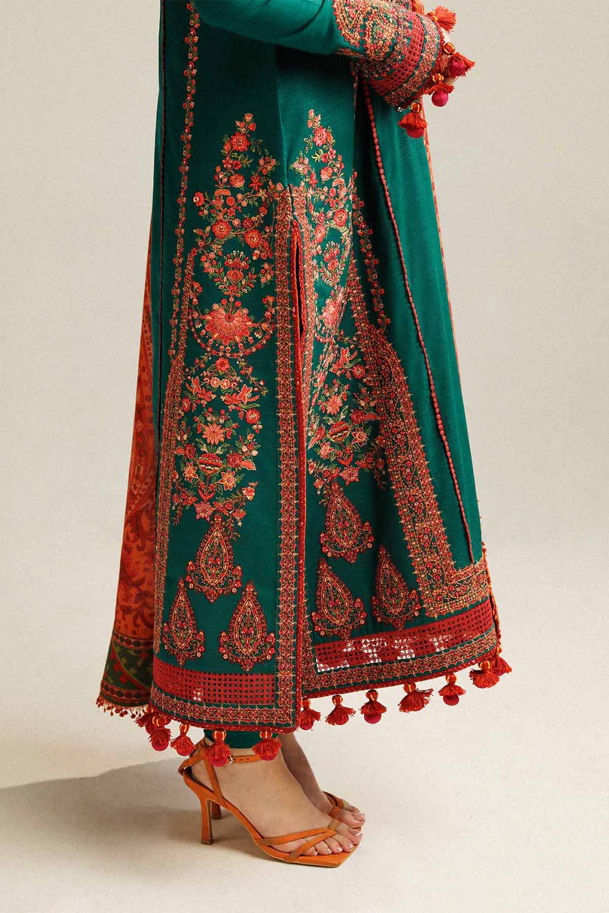 Rehan Rehar 3 Piece Embroidered Dhanak Suit