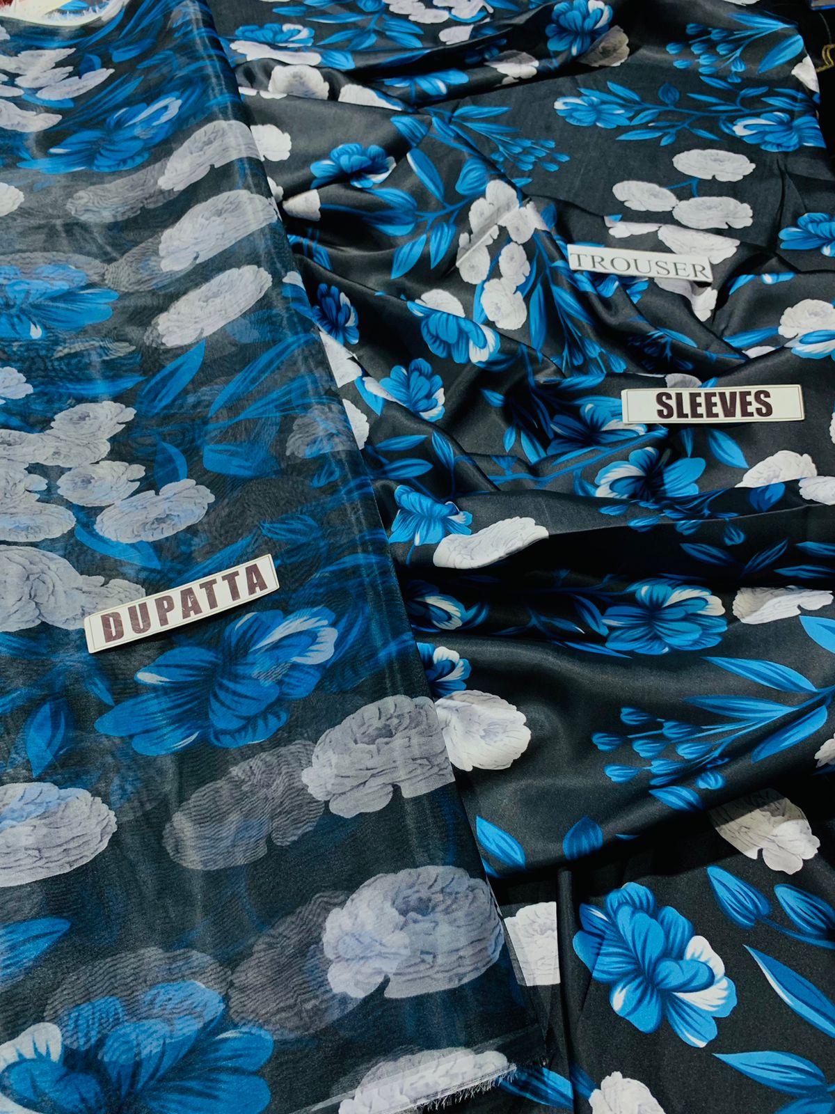 fcc-840 Printed Airjet Viscous Silk Three Piece