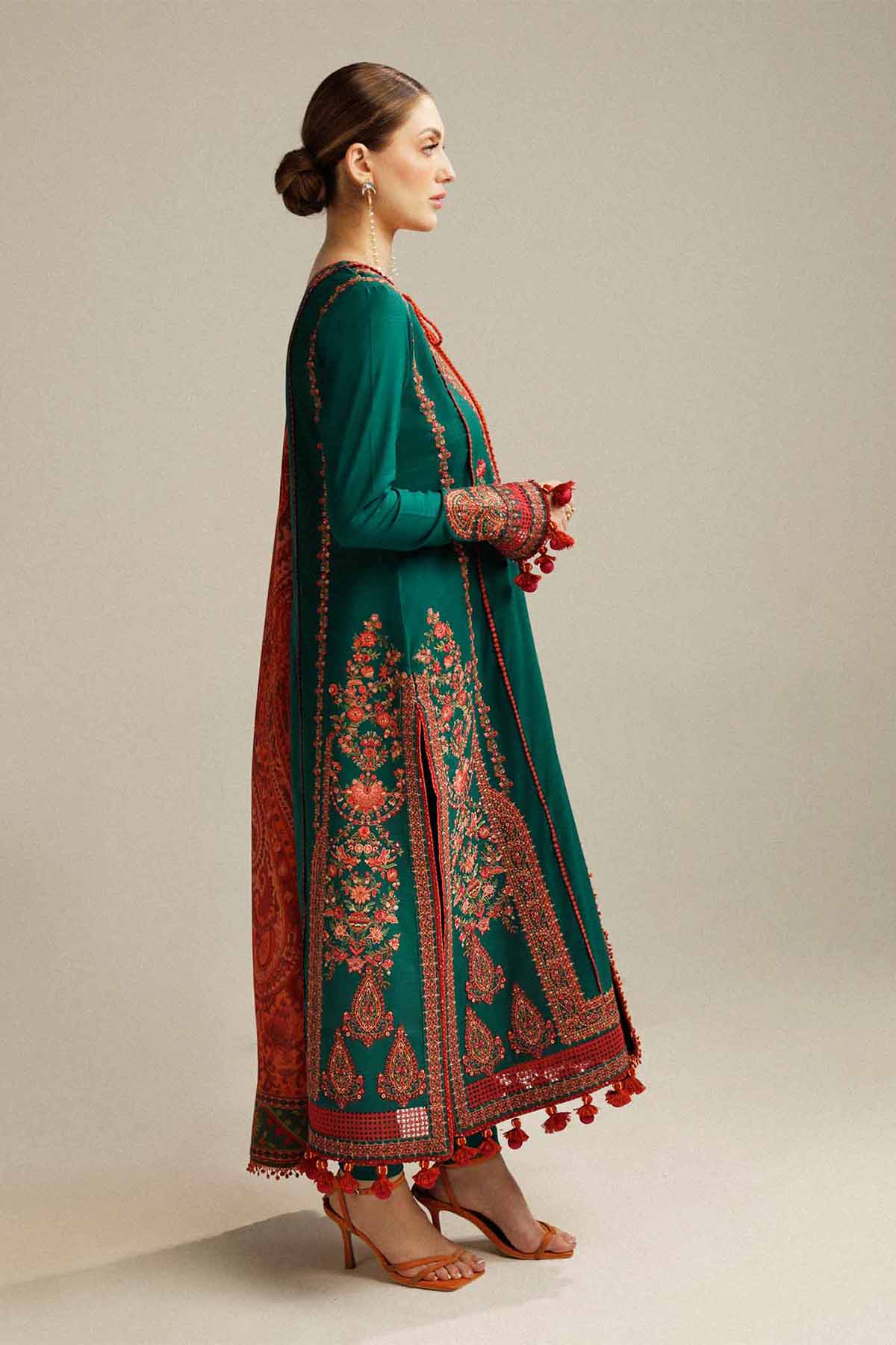 Rehan Rehar 3 Piece Embroidered Dhanak Suit