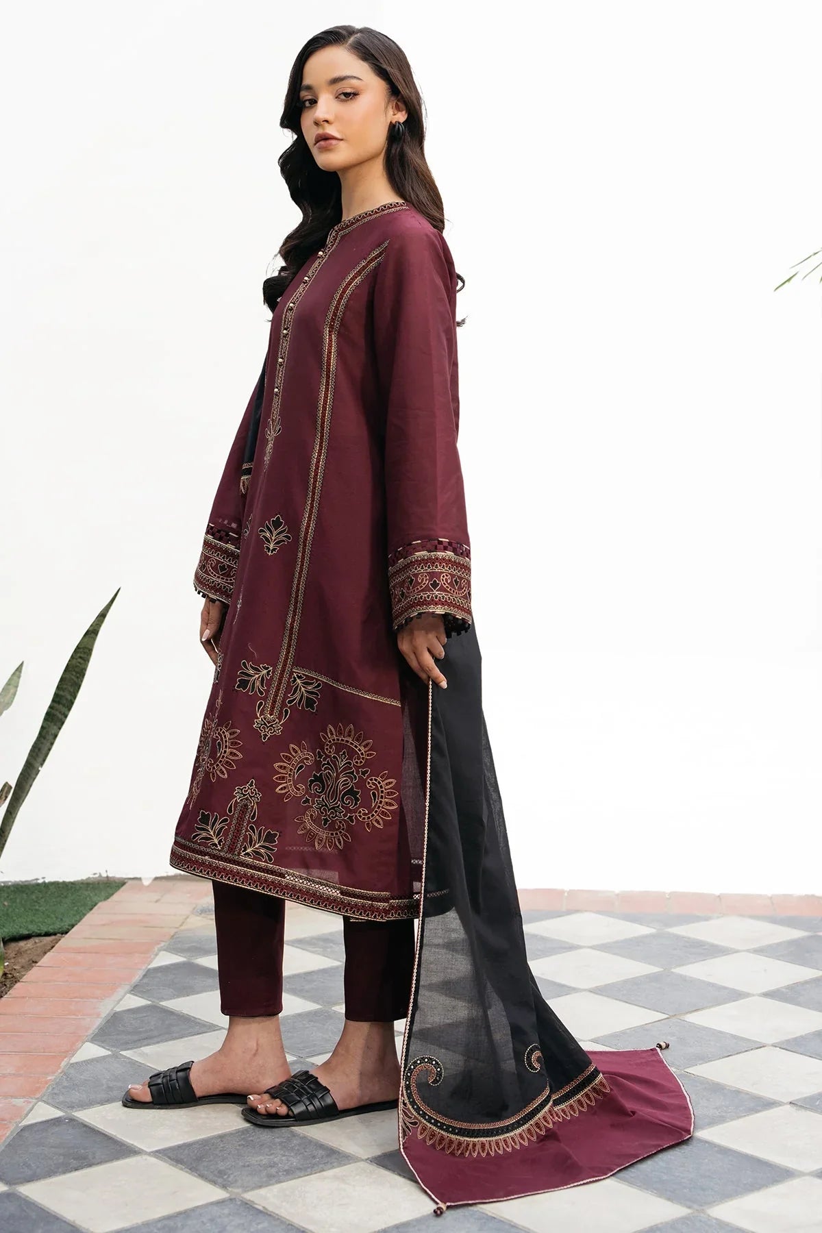 jazmin Embroidered Lawn Three Piece JZ-02