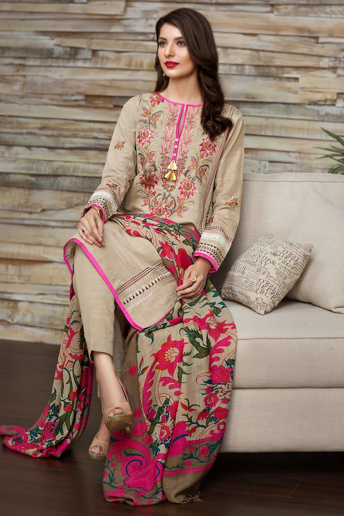 Khaadi 16701 Skin Dhanak Embroidered three piece